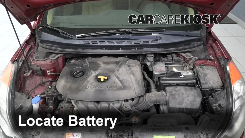 2013 Hyundai Elantra GLS 1.8L 4 Cyl. Sedan (4 Door) Batería